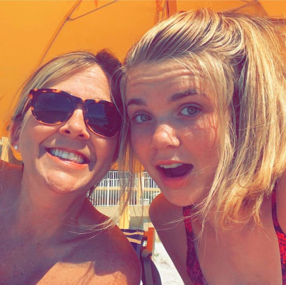 Meet your Posher, Macy